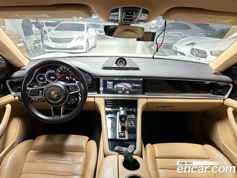 Porsche Panamera 2018 3.0 гидро в Москве № 165682, фото 7