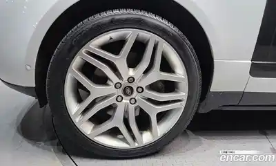 Land Rover Range-Rover 2017 4.4 гидро в Москве № 166554, миниатюра 5