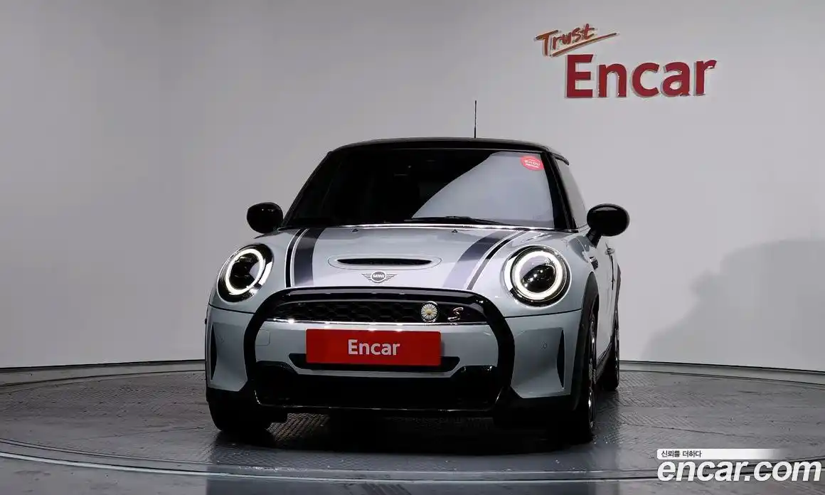 Mini Cooper 2022 2.0 гидро в Москве № 167058, фото 3
