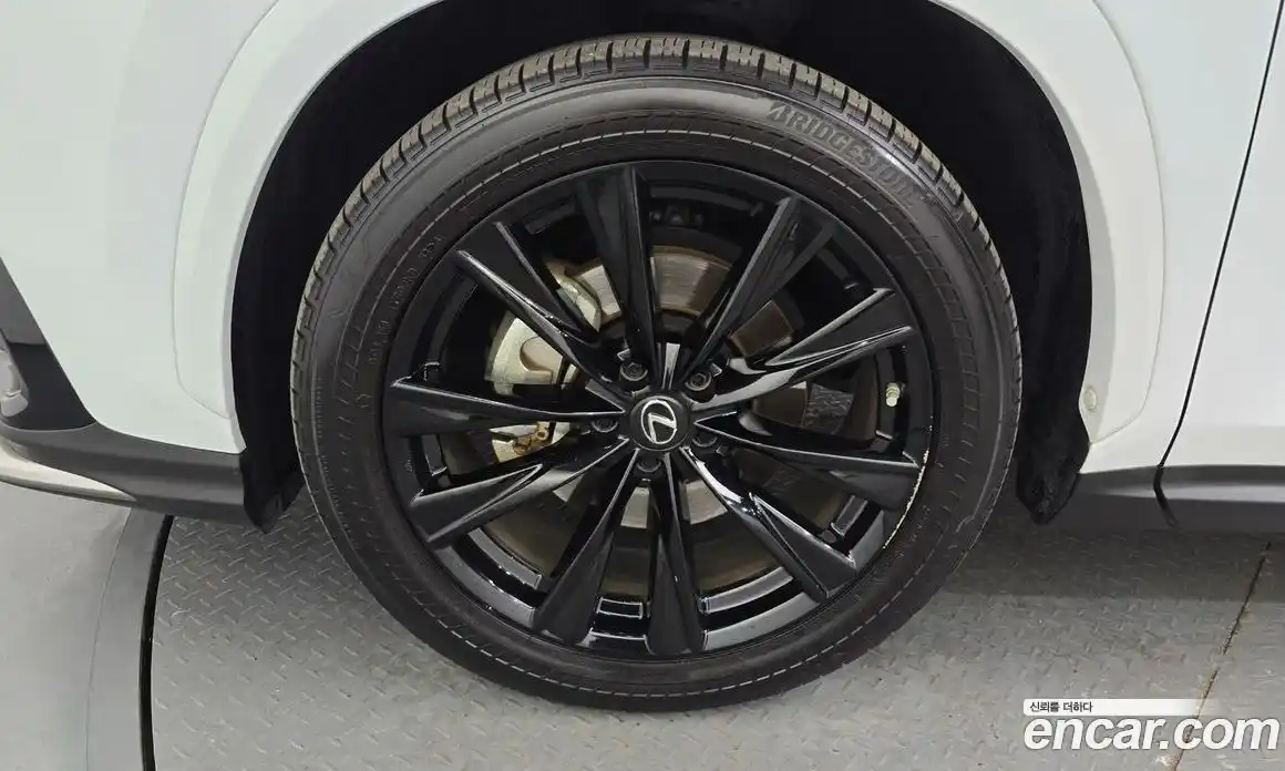 Lexus NX 2022 2.5 гидро в Москве № 168159, фото 5
