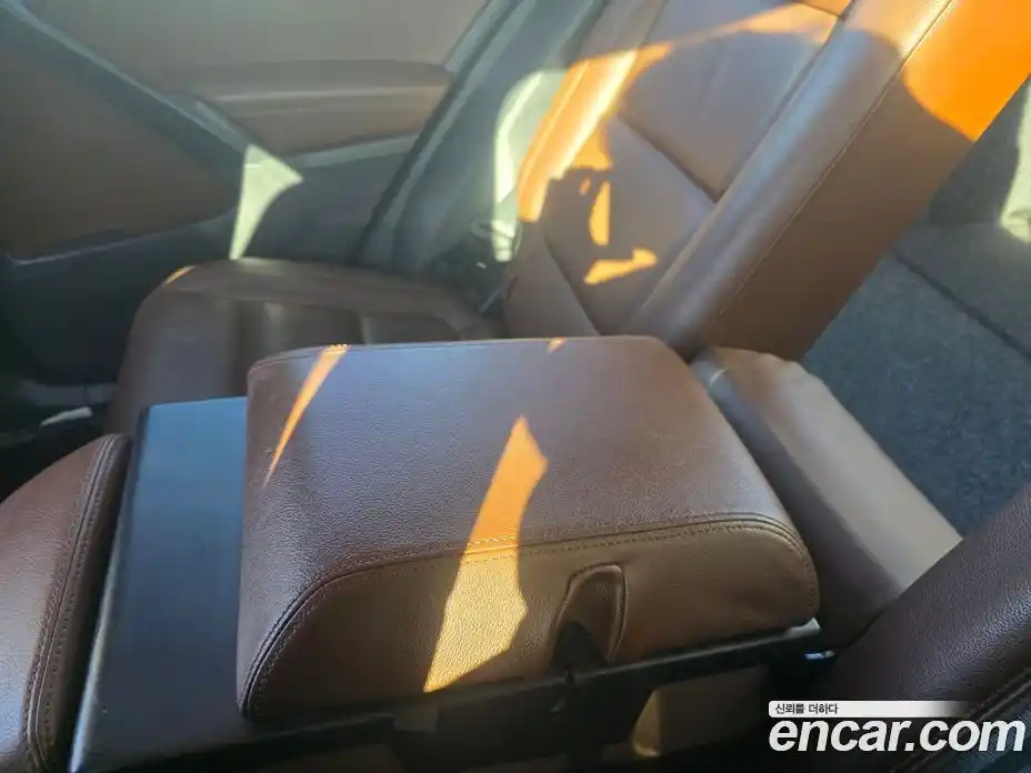 Volkswagen Tiguan 2015 2.0 гидро в Москве № 169262, фото 18
