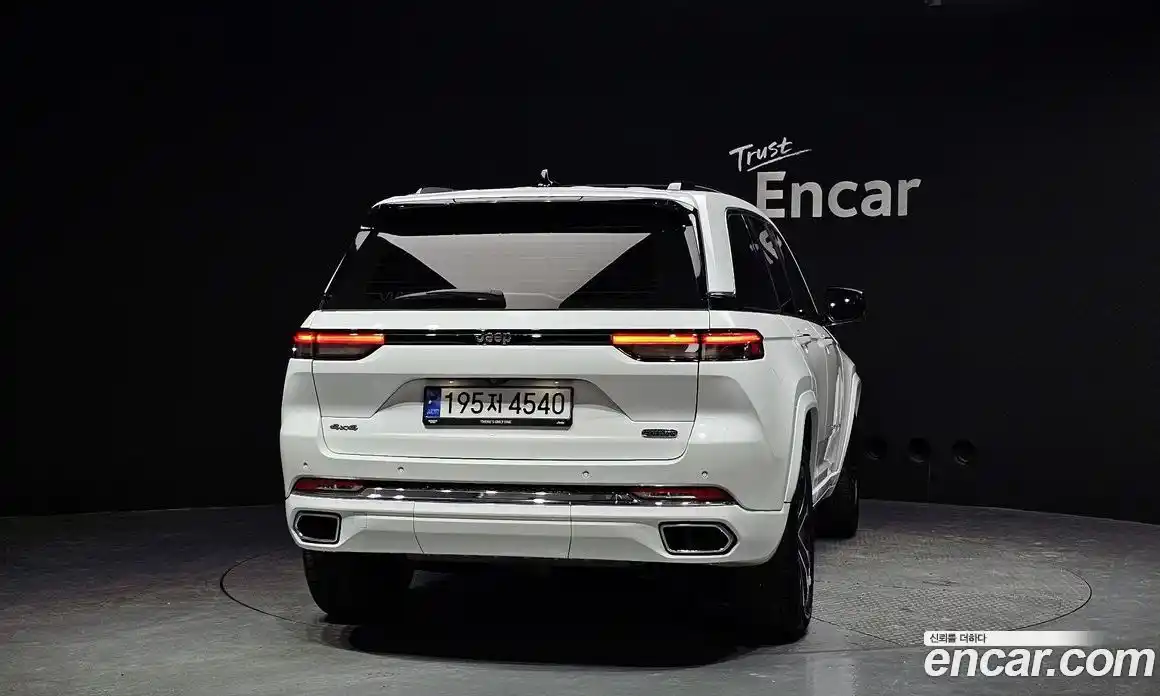Jeep Cherokee 2023 3.6 гидро в Москве № 169485, фото 4