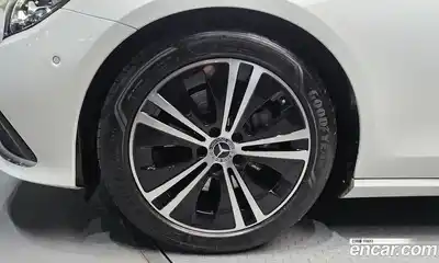 Mercedes-Benz E-Class 2022 2.0 гидро, миниатюра 5