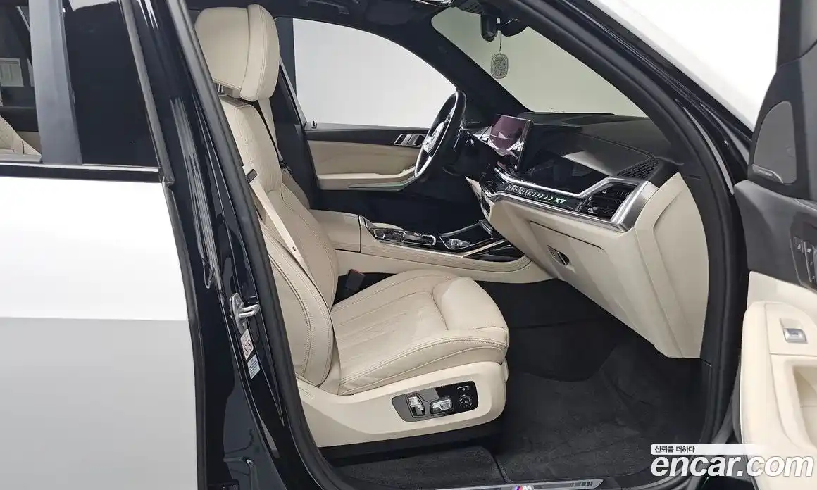 BMW X7 2023 3.0 гидро в Москве № 188785, фото 11