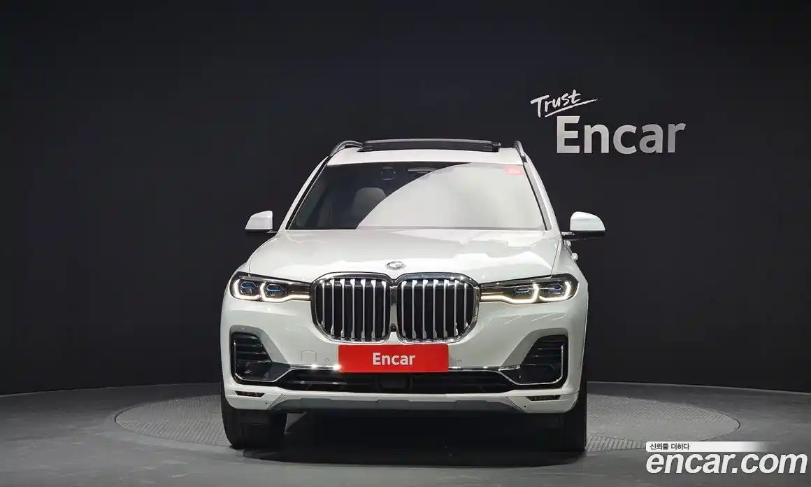 BMW X7 2022 3.0 гидро в Москве № 192617, фото 3