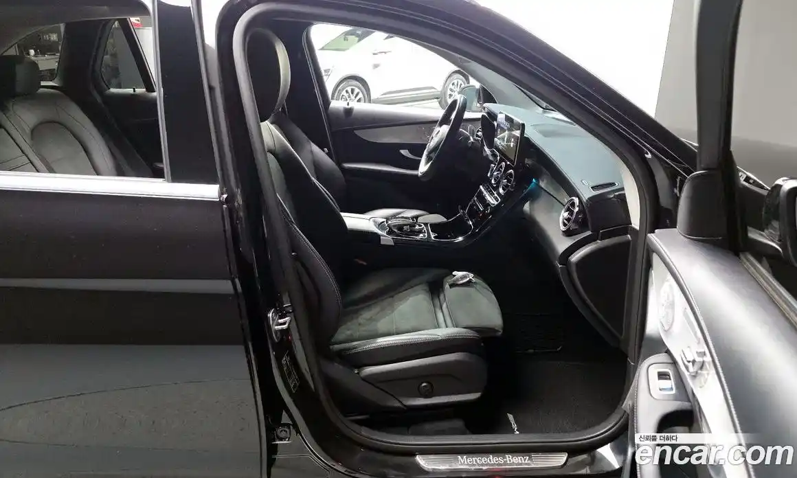 Mercedes-Benz GLC-Class 2019 2.0 гидро в Москве № 194061, фото 11