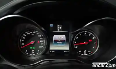Mercedes-Benz GLC-Class 2019 2.0 гидро в Москве № 194061, миниатюра 8