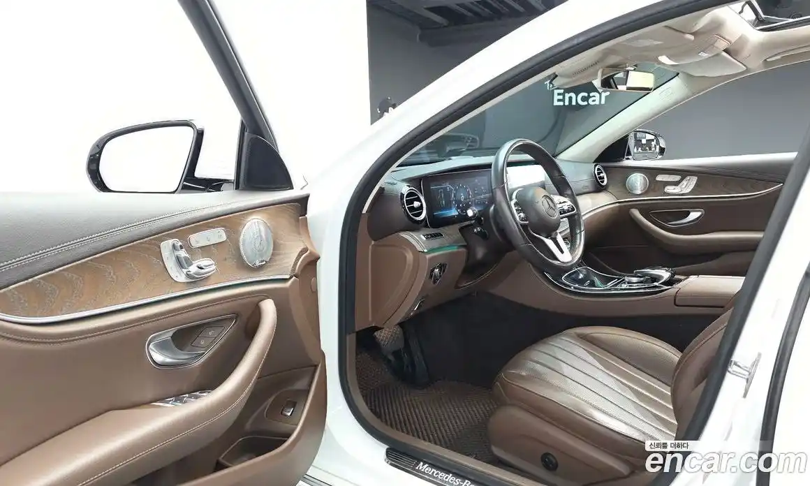 Mercedes-Benz E-Class 2019 2.0 гидро, фото 11