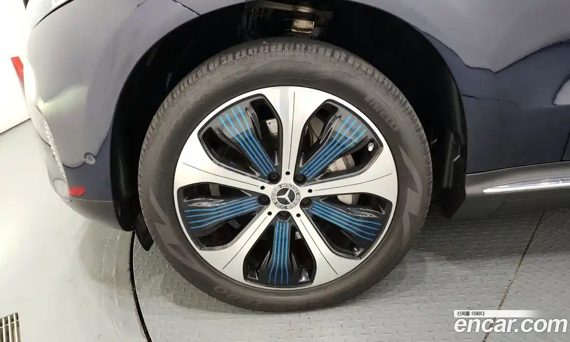 Mercedes-Benz EQC 2020 0.2 Автомат в Москве № 195275, фото 5