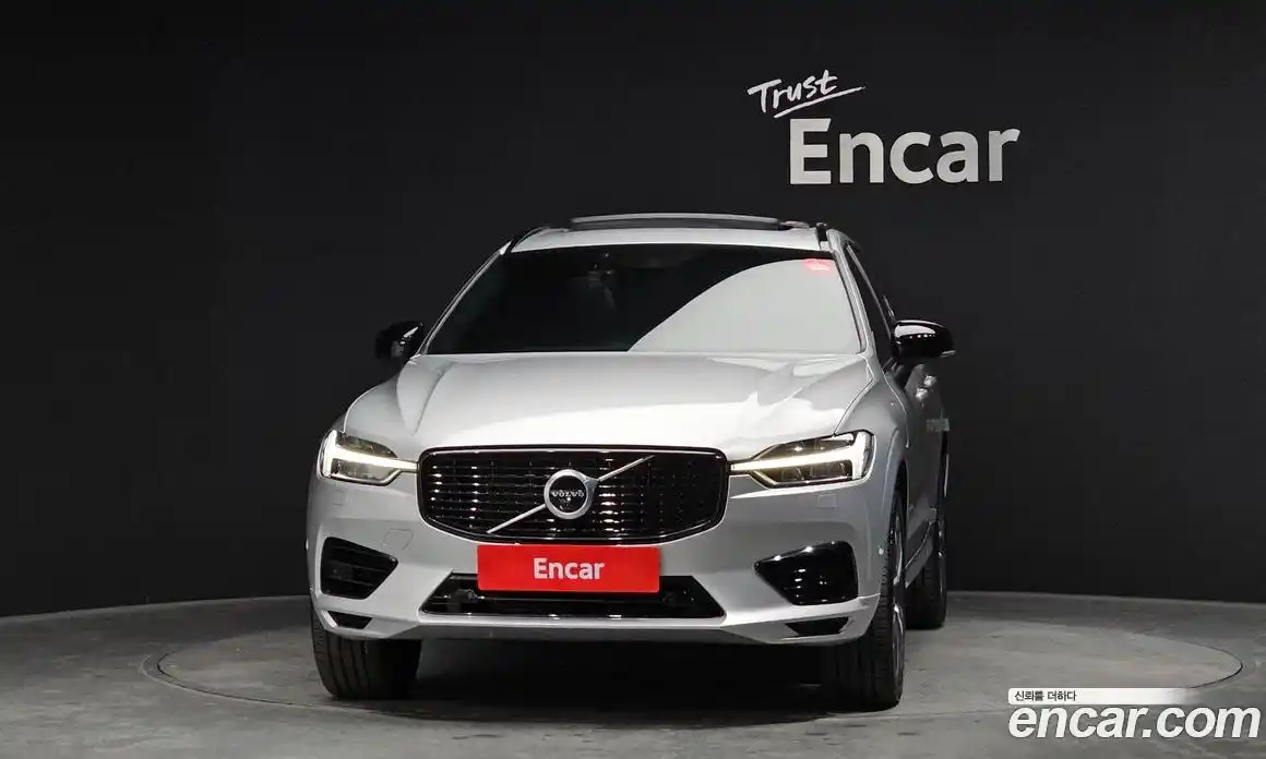 Volvo XC60 2020 2.0 гидро в Москве № 196954, фото 3