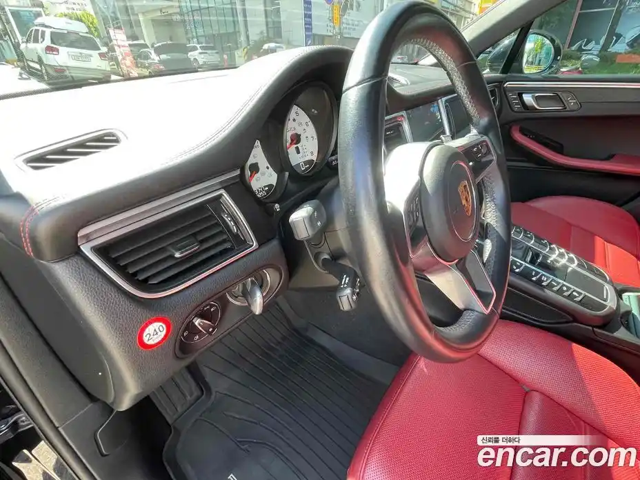 Porsche Macan 2018 3.0 гидро в Москве № 197285, фото 20