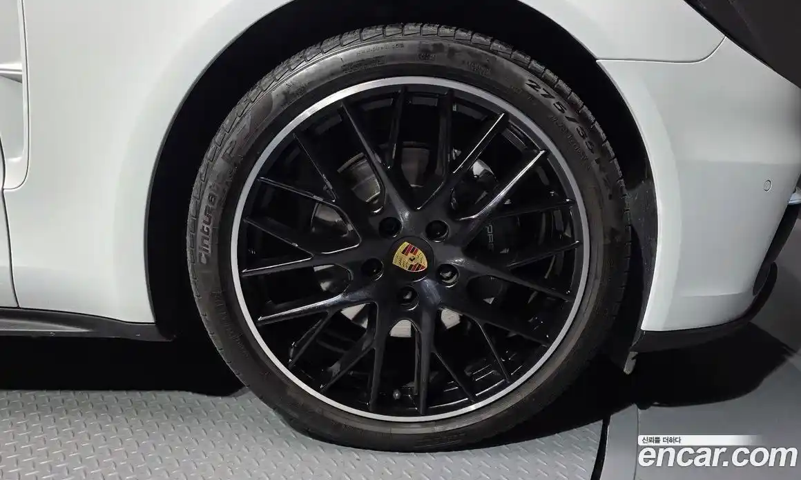Porsche Panamera 2018 3.0 гидро в Москве № 197666, фото 5
