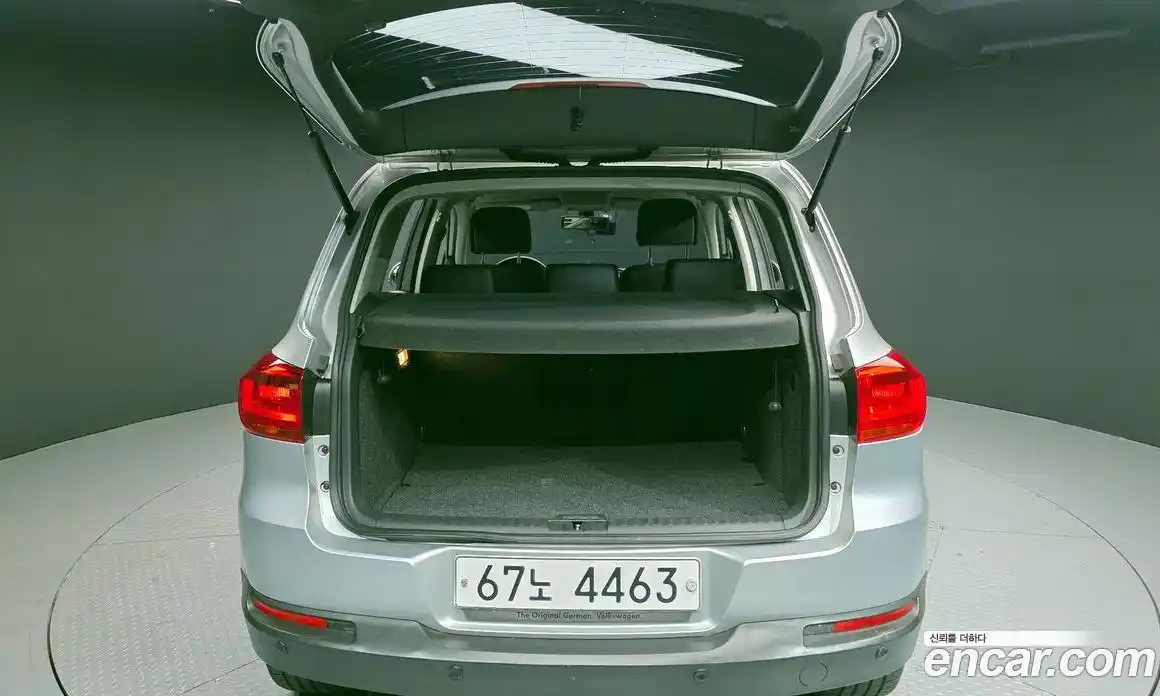 Volkswagen Tiguan 2015 2.0 гидро в Москве № 199217, фото 20