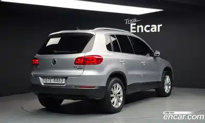 Volkswagen Tiguan 2015 2.0 гидро в Москве № 199217, миниатюра 2