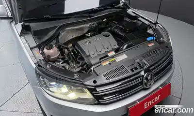 Volkswagen Tiguan 2015 2.0 гидро в Москве № 199217, миниатюра 6