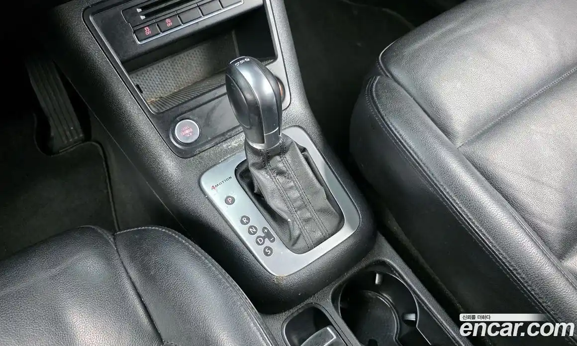 Volkswagen Tiguan 2015 2.0 гидро в Москве № 199217, фото 9