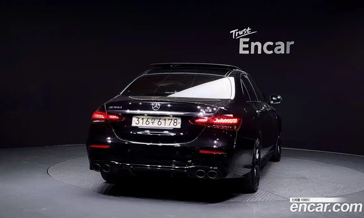 Mercedes-Benz E-Class 2022 3.0 гидро в Москве № 200303, фото 4