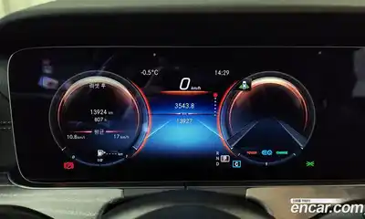 Mercedes-Benz CLS-Class 2023 3.0 гидро в Москве № 201884, миниатюра 8