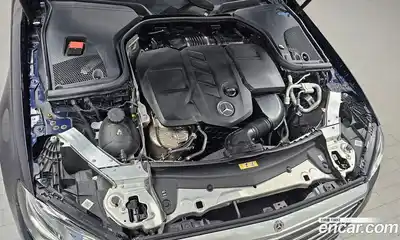 Mercedes-Benz E-Class 2020 1.9 гидро, миниатюра 6