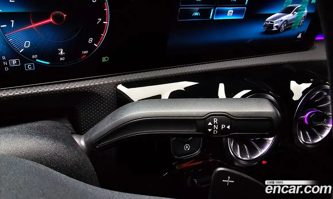 Mercedes-Benz A-Class 2022 2.0 гидро в Москве № 204641, фото 9