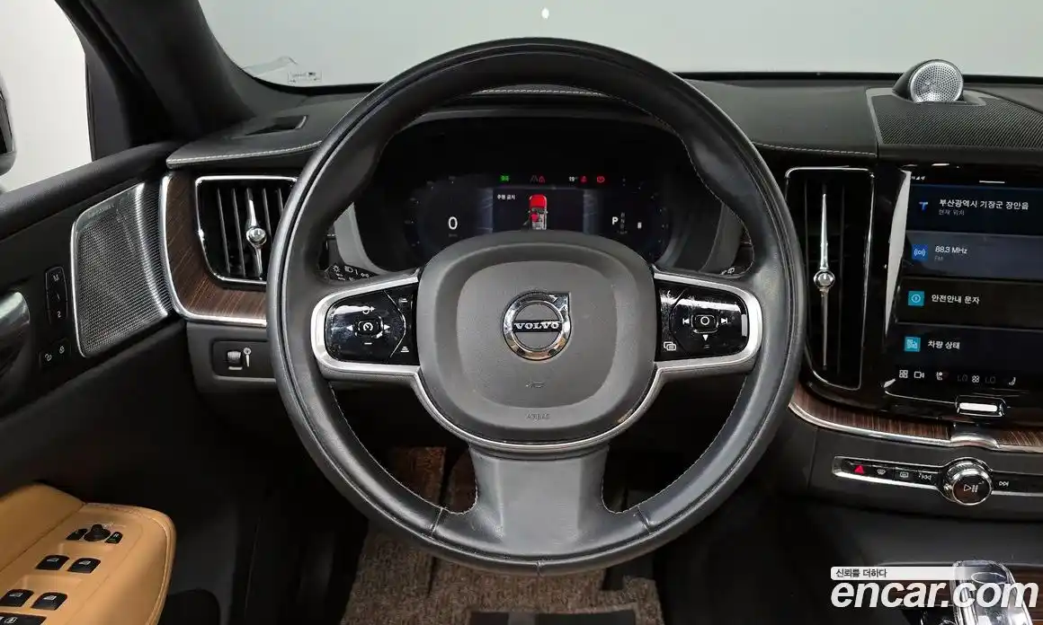 Volvo XC60 2022 2.0 гидро в Москве № 212849, фото 13