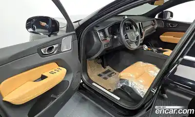 Volvo XC60 2022 2.0 гидро в Москве № 212849, миниатюра 10