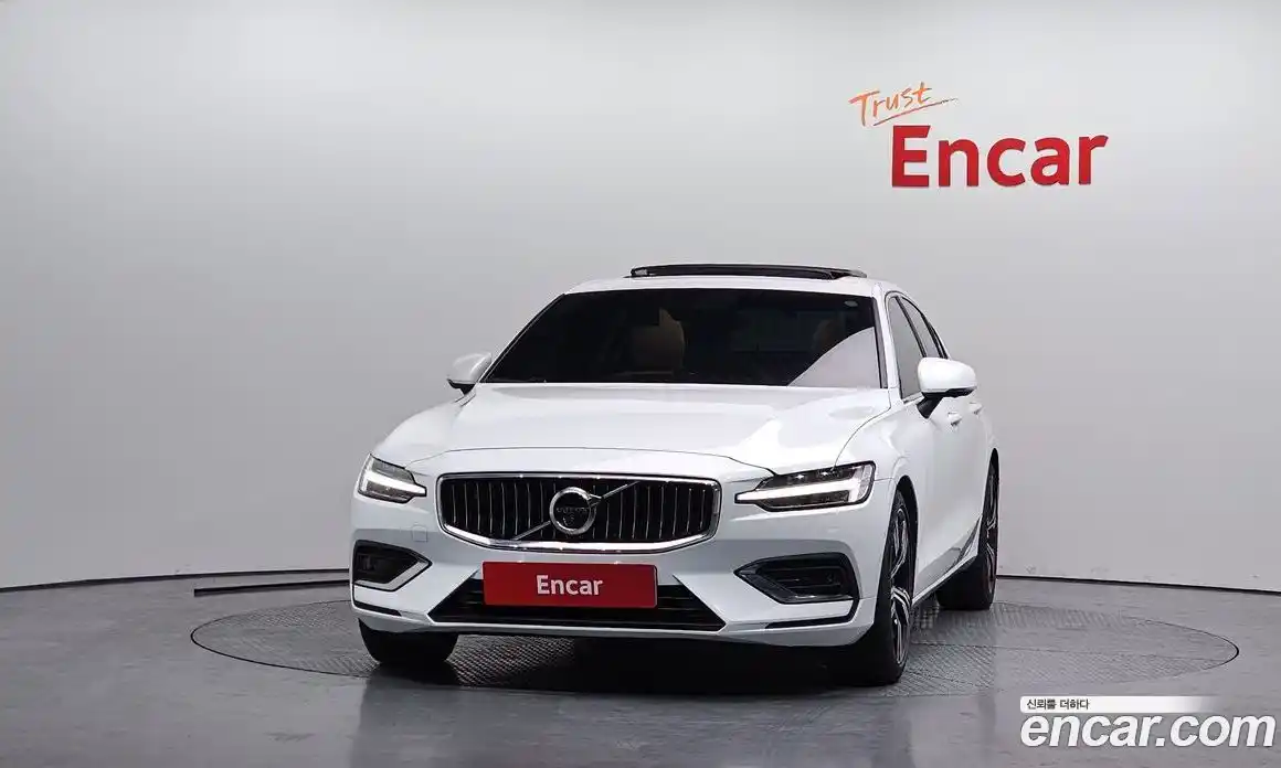 Volvo S60 2021 2.0 гидро в Москве № 212905, фото 3