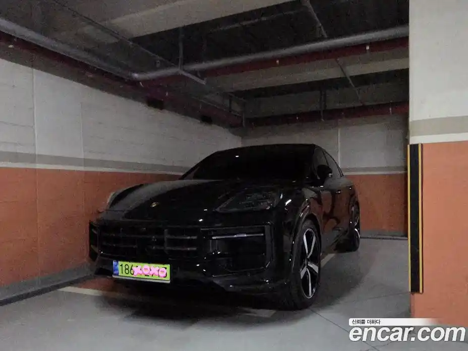 Porsche Cayenne 2025 4.0 гидро в Москве № 212936, фото 5