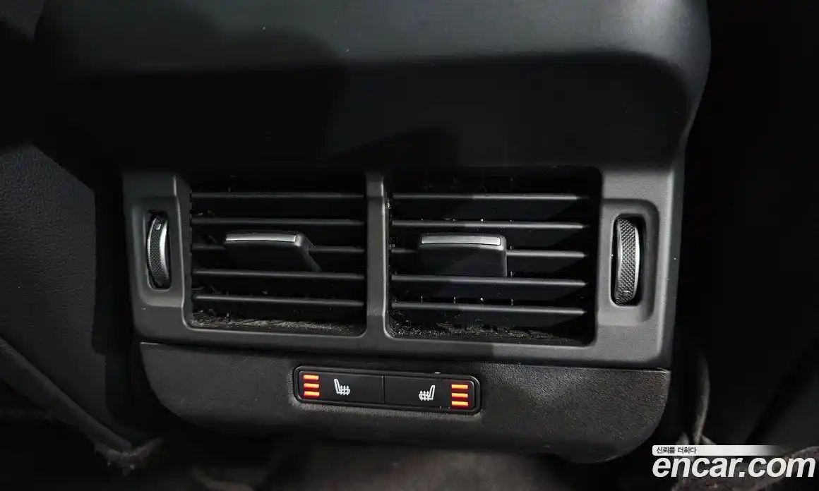 Land Rover Range-Rover Evoque 2020 2.0 гидро в Москве № 213311, фото 19