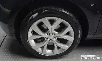 Land Rover Range-Rover Evoque 2020 2.0 гидро в Москве № 213311, миниатюра 5