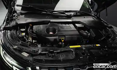 Land Rover Range-Rover Evoque 2020 2.0 гидро в Москве № 213311, миниатюра 6