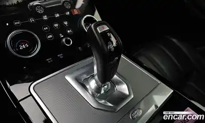 Land Rover Range-Rover Evoque 2020 2.0 гидро в Москве № 213311, миниатюра 9