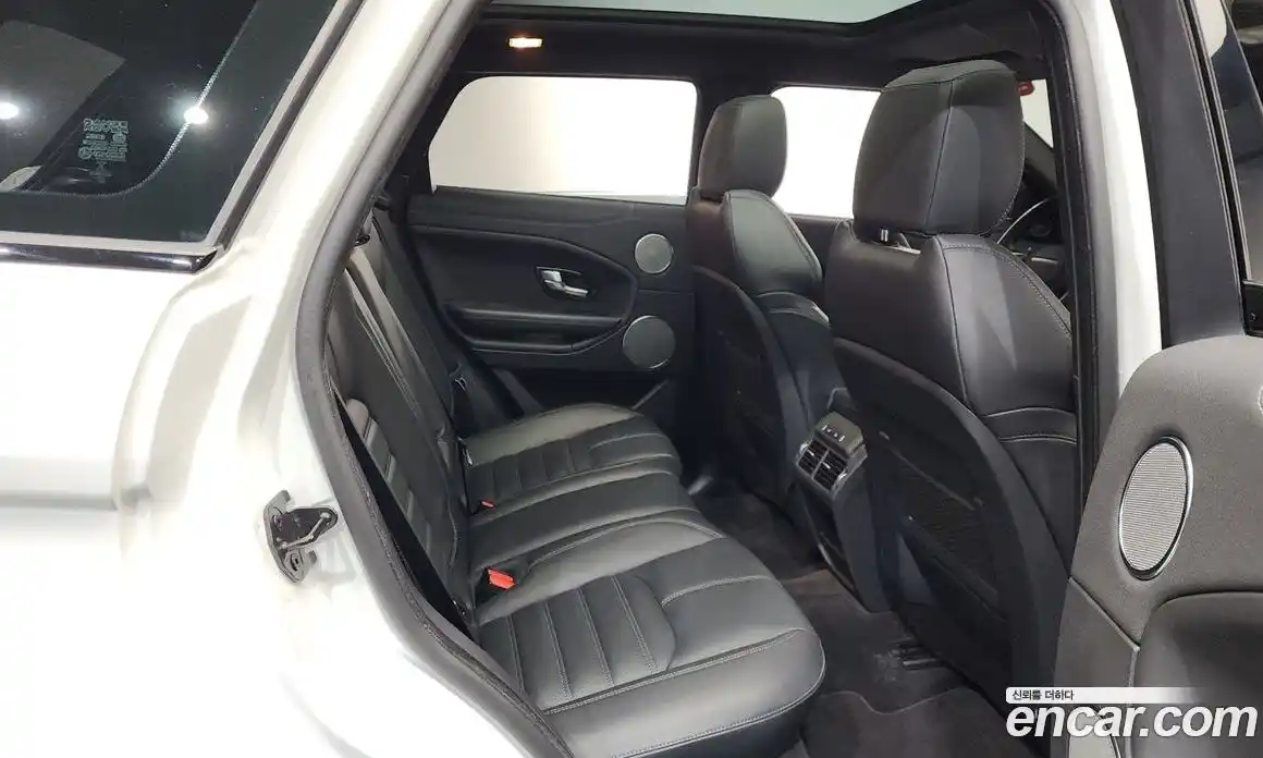 Land Rover Range-Rover Evoque 2019 2.0 гидро в Москве № 213341, фото 12