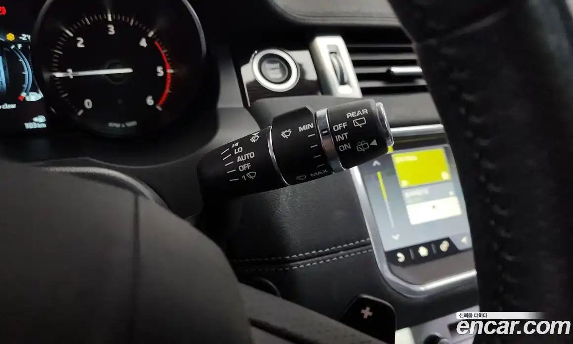 Land Rover Range-Rover Evoque 2019 2.0 гидро в Москве № 213341, фото 14