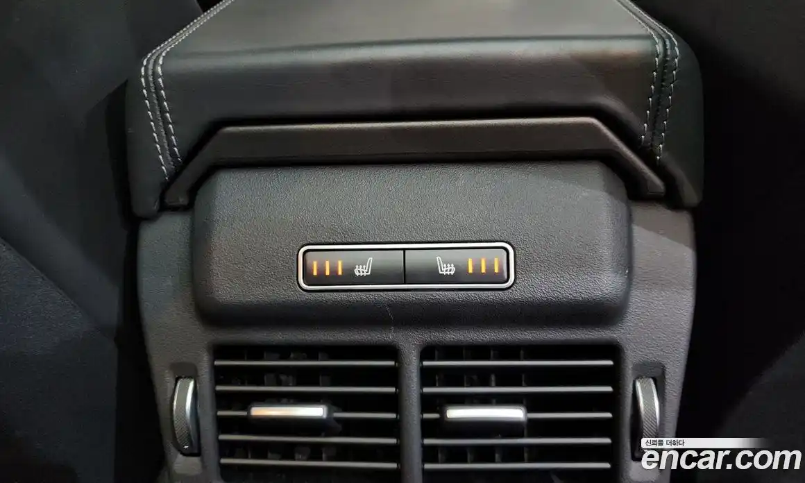 Land Rover Range-Rover Evoque 2019 2.0 гидро в Москве № 213341, фото 19