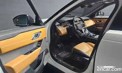 Land Rover Range-Rover Velar 2022 3.0 гидро в Москве № 213375, миниатюра 11