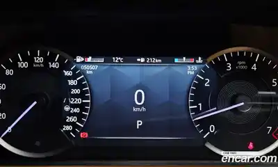 Land Rover Range-Rover Velar 2022 3.0 гидро в Москве № 213375, миниатюра 8