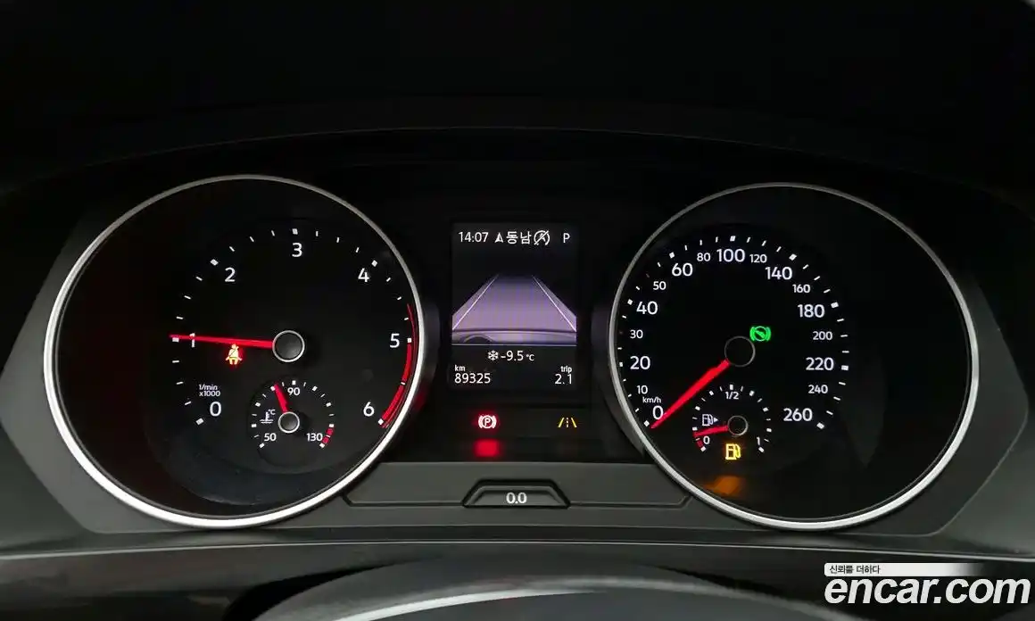 Volkswagen Tiguan 2018 2.0 гидро в Москве № 215202, фото 8