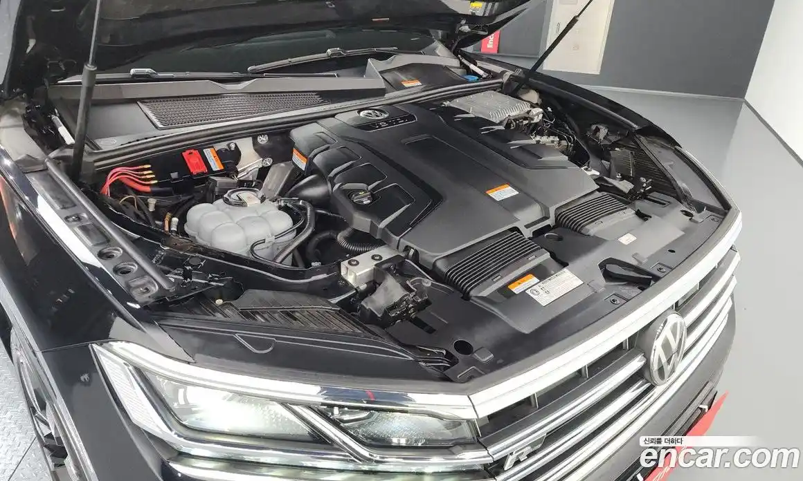 Volkswagen Touareg 2020 4.0 гидро в Москве № 215276, фото 6