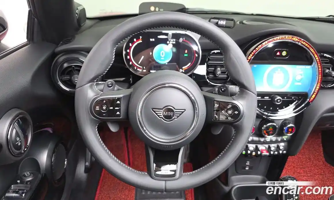Mini Cooper Convertible 2022 2.0 гидро в Москве № 220012, фото 13