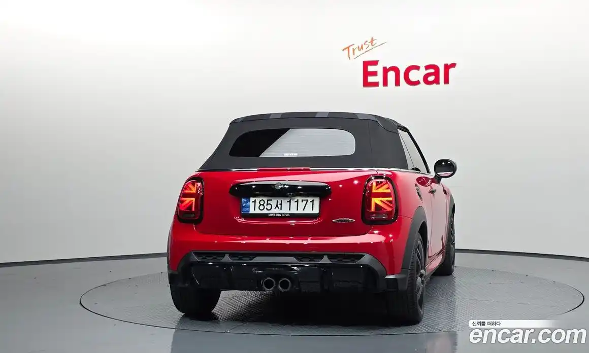 Mini Cooper Convertible 2022 2.0 гидро в Москве № 220012, фото 4