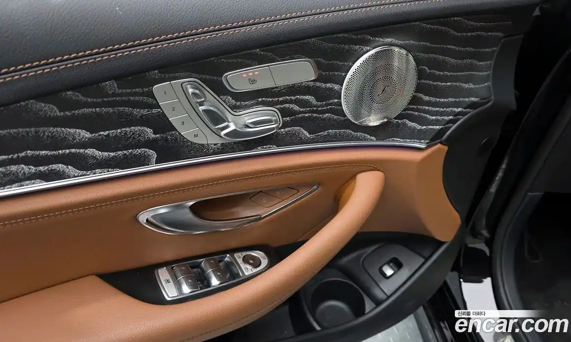 Mercedes-Benz E-Class 2021 2.0 гидро в Москве № 221477, фото 11
