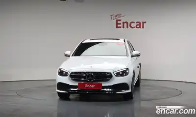 Mercedes-Benz E-Class 2022 2.0 гидро, миниатюра 2