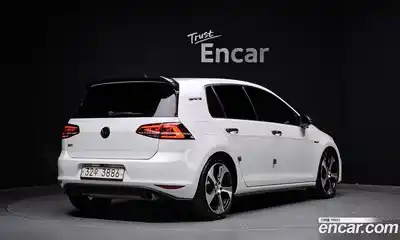 Volkswagen Golf 2015 2.0 гидро в Москве № 224051, миниатюра 2