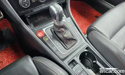 Volkswagen Golf 2015 2.0 гидро в Москве № 224051, миниатюра 9