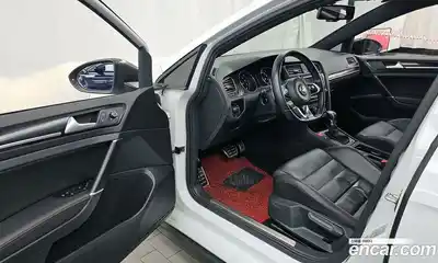 Volkswagen Golf 2015 2.0 гидро в Москве № 224051, миниатюра 10