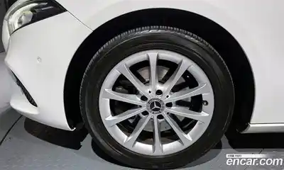 Mercedes-Benz A-Class 2019 2.0 гидро в Москве № 224748, миниатюра 5