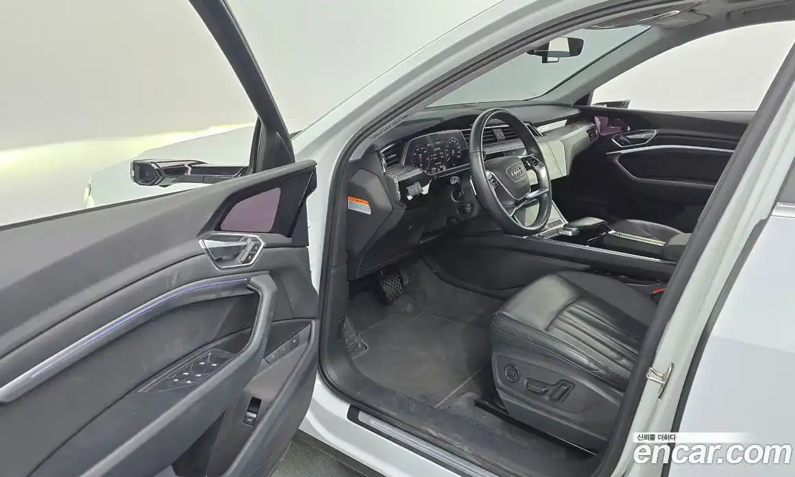 Audi e-tron 2021 0.2 гидро в Москве № 229791, фото 10