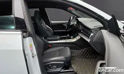 Audi Q8 2021 3.0 гидро в Москве № 229892, миниатюра 11