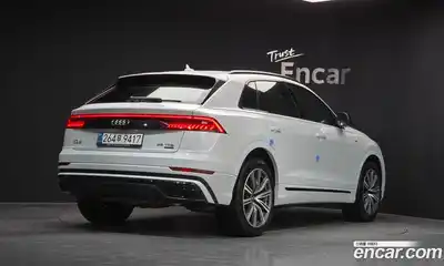 Audi Q8 2021 3.0 гидро в Москве № 229892, миниатюра 2